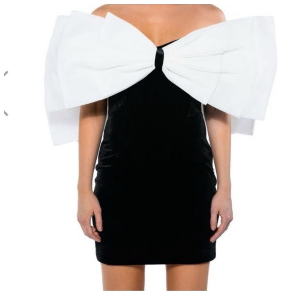 Akira black white cocktail dress Medium bow Velvet Dress